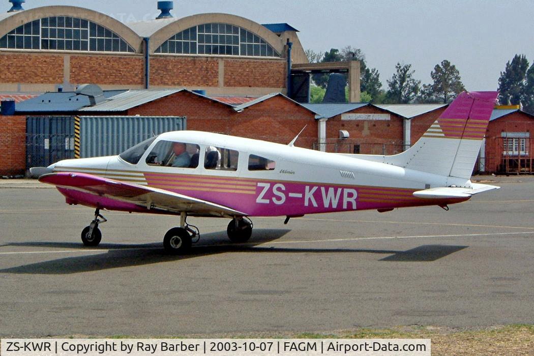 ZS-KWR, Piper PA-28-161 Warrior II C/N 28-8116164, ZS-KWR   Piper PA-28-161 Warrior II [28-8116164] Rand~ZS 07/10/2003
