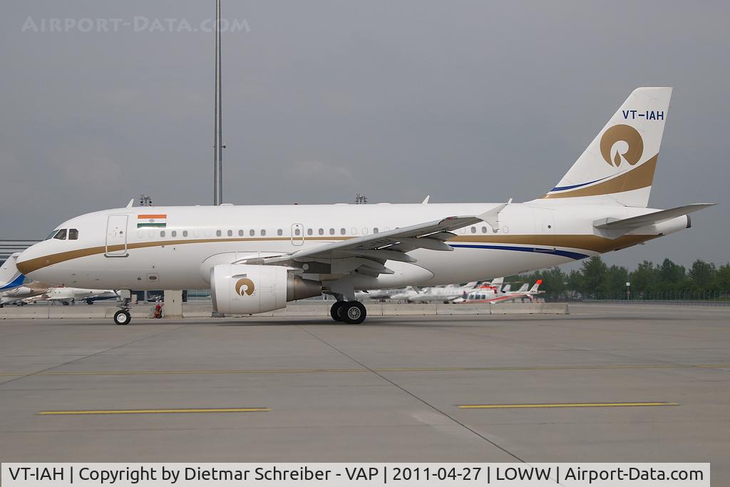 VT-IAH, 2006 Airbus ACJ319 (A319-115/CJ) C/N 2837, Airbus A319