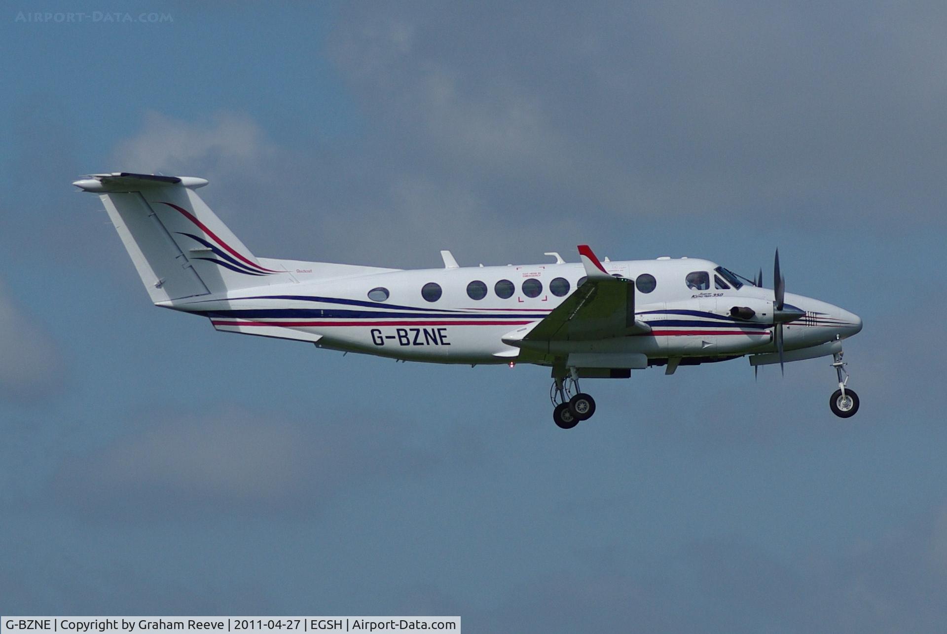 G-BZNE, 2000 Raytheon King Air 350 (B300) C/N FL-286, About to touch down.