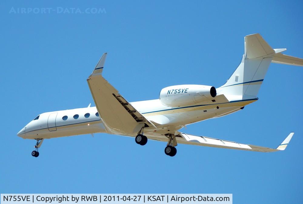 N755VE, 2004 Gulfstream Aerospace GV-SP (G550) C/N 5055, Landing 30L, San Antonio