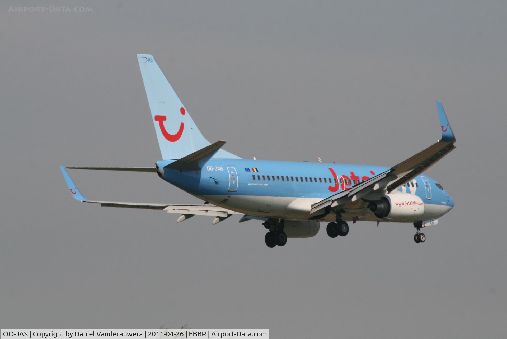 OO-JAS, 2008 Boeing 737-7K5 C/N 35144, Flight JAF2272 is descending to RWY 02