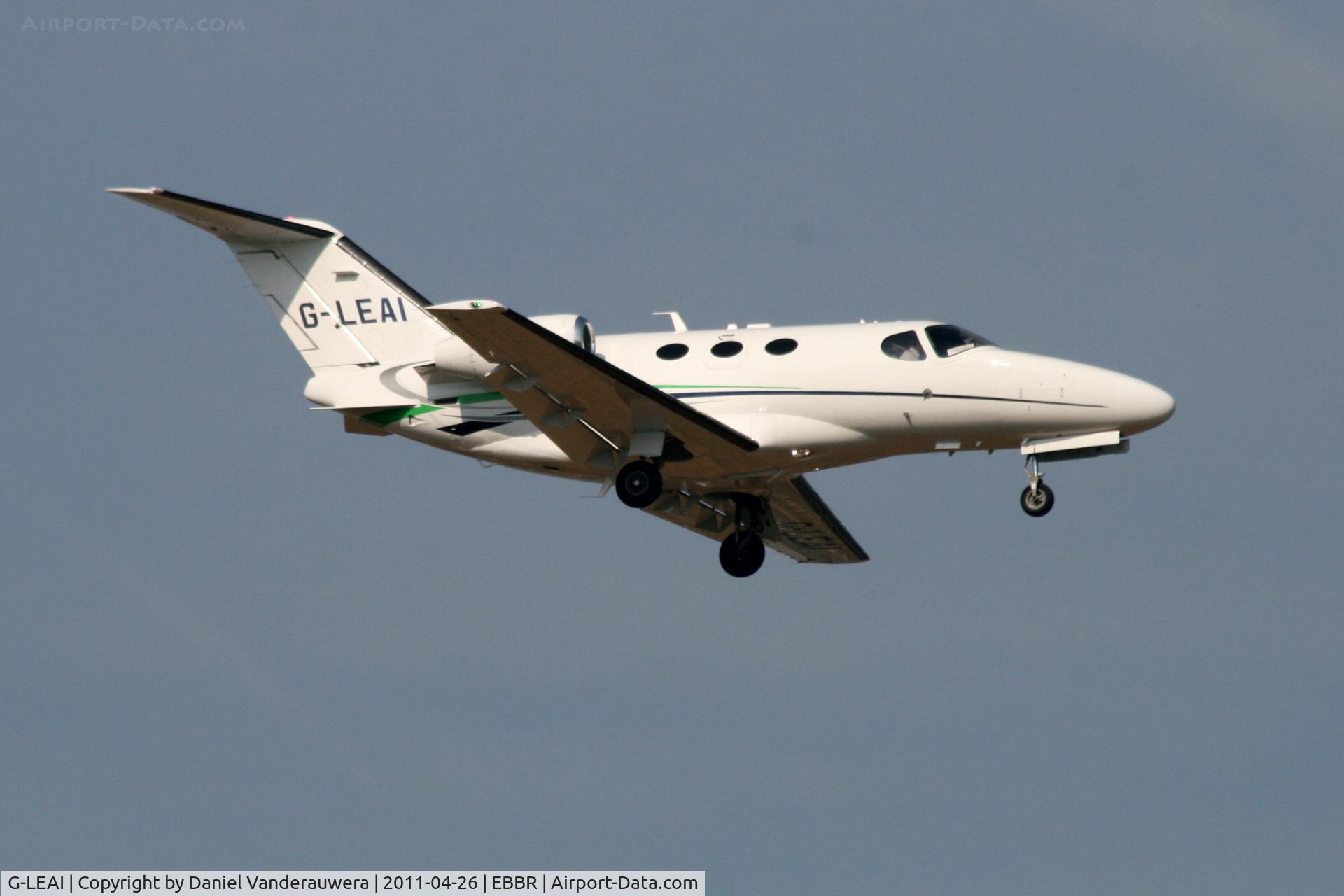 G-LEAI, 2007 Cessna 510 Citation Mustang Citation Mustang C/N 510-0052, Arriving to RWY 02