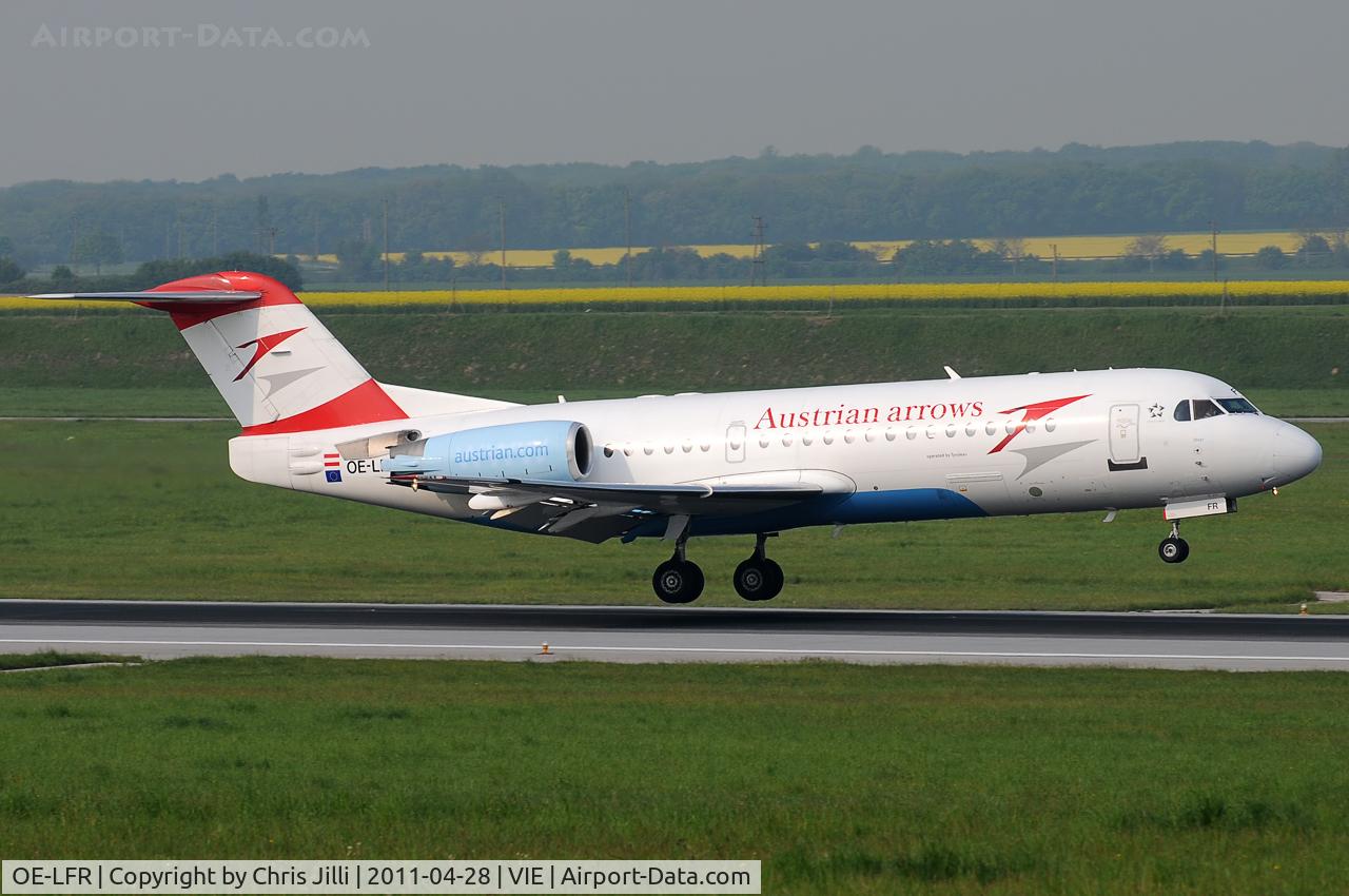OE-LFR, 1996 Fokker 70 (F-28-0070) C/N 11572, Austrian arrows