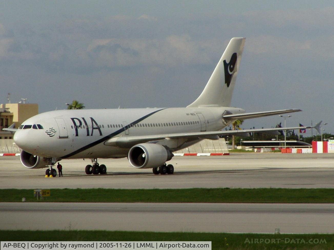 AP-BEQ, 1992 Airbus A310-308 C/N 656, A310 AP-BEQ Pakistan International Airlines
