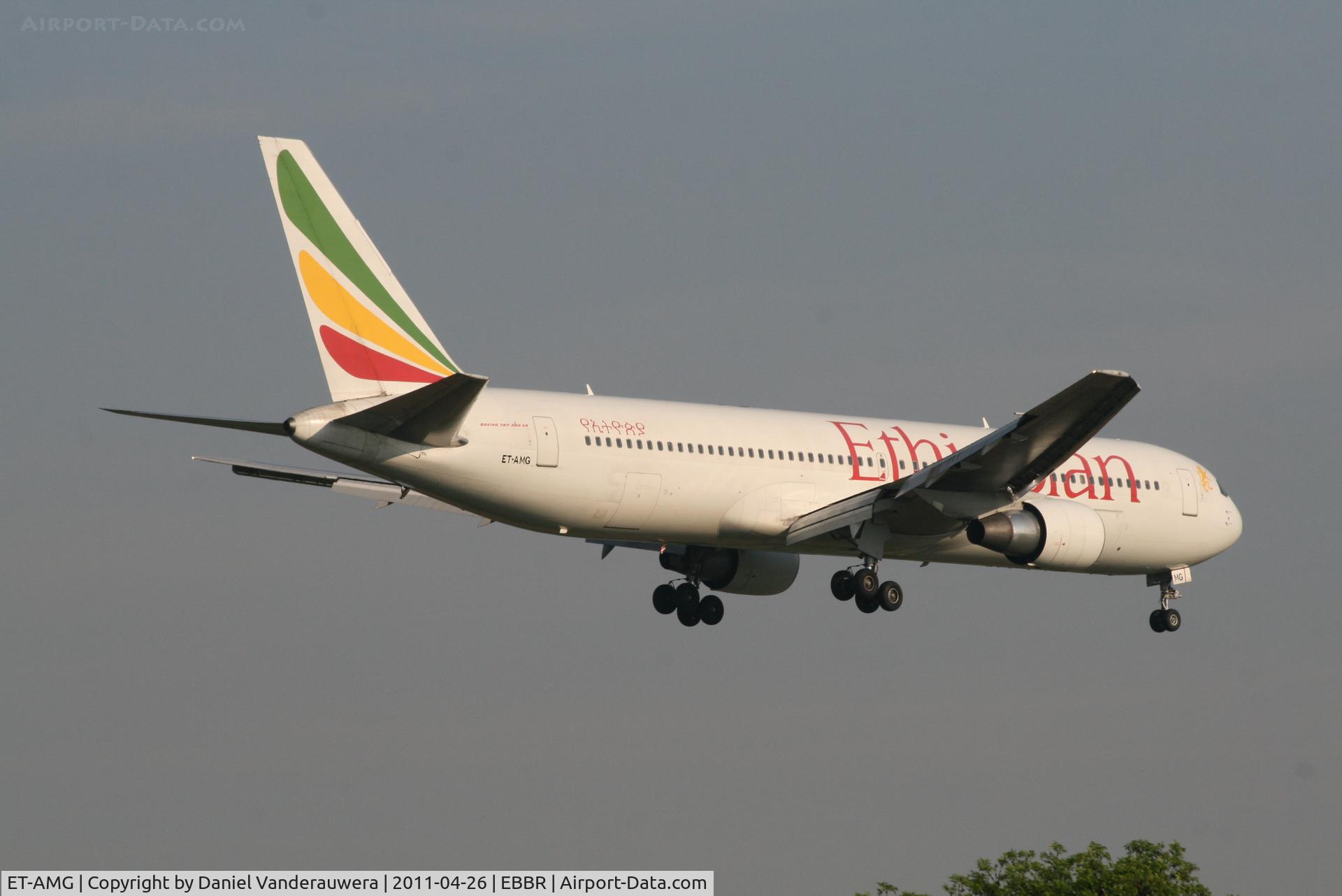 ET-AMG, 2000 Boeing 767-3BG/ER C/N 30566, Flight ET704 is descending to RWY 02