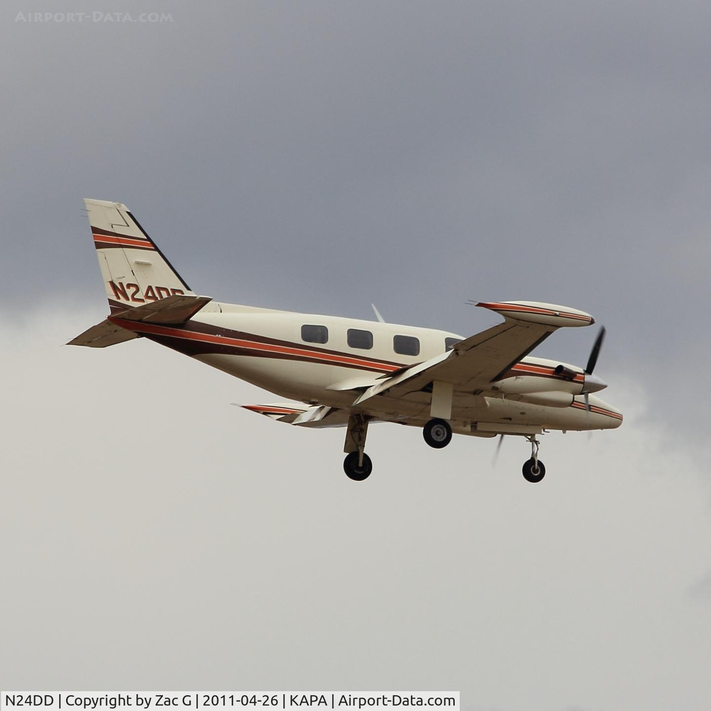 N24DD, 1979 Piper PA-31T C/N 31T-7920074, Landing on 35R