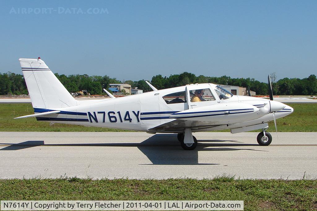 N7614Y, 1964 Piper PA-30-160 Twin Comanche Twin Comanche C/N 30-687, 2011 Sun n Fun - Lakeland , Florida