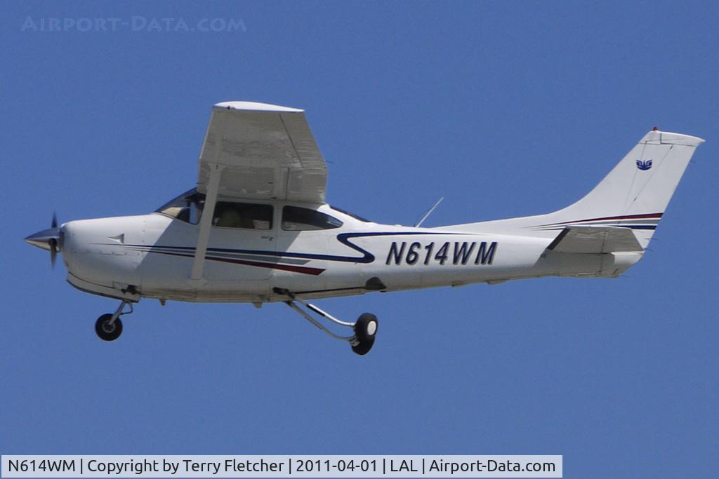 N614WM, 1977 Cessna R182 Skylane RG C/N R18200117, 2011 Sun n Fun - Lakeland , Florida