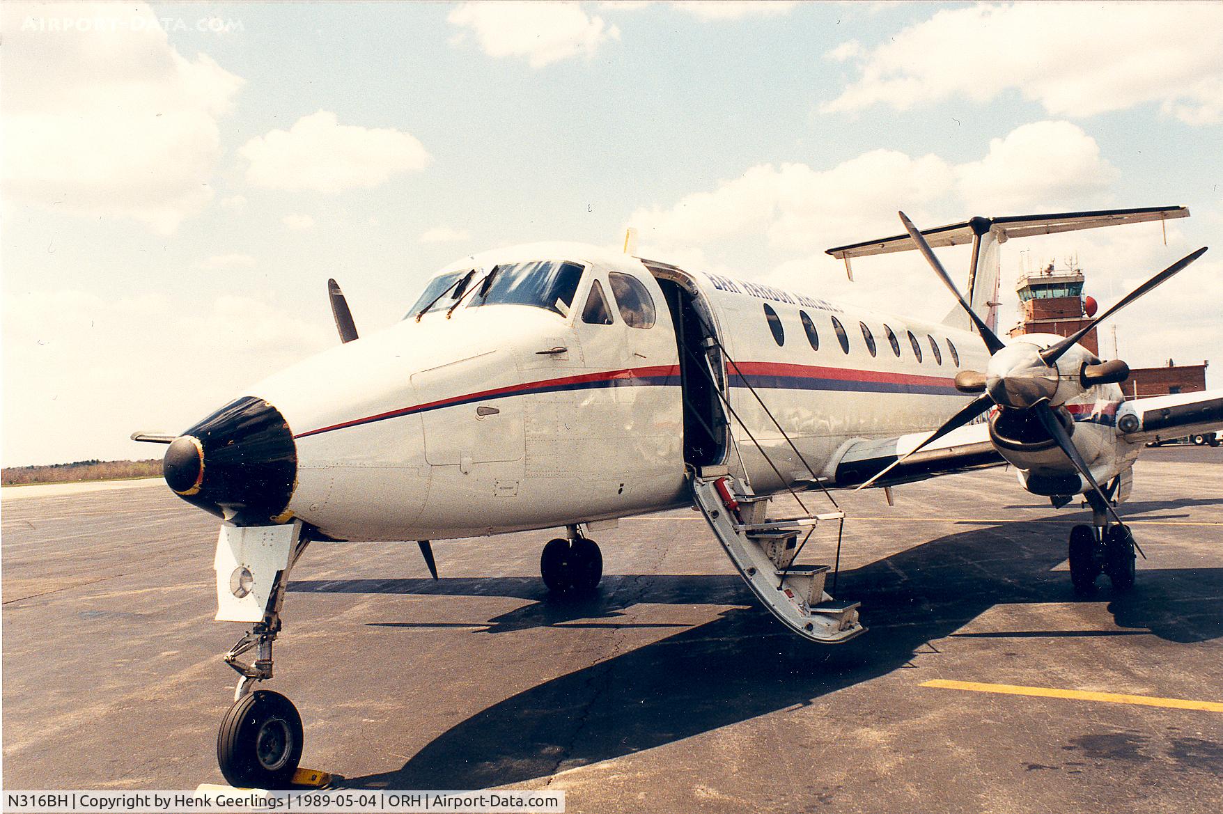 N316BH, 1984 Beech 1900C C/N UB-26, Bar Harbor Airlines