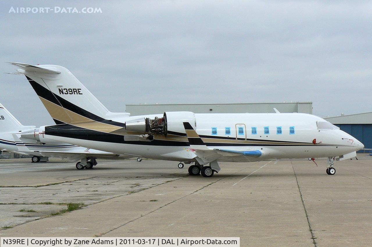 N39RE, 1988 Canadair Challenger 601-3A (CL-600-2B16) C/N 5020, At Dallas Love Field