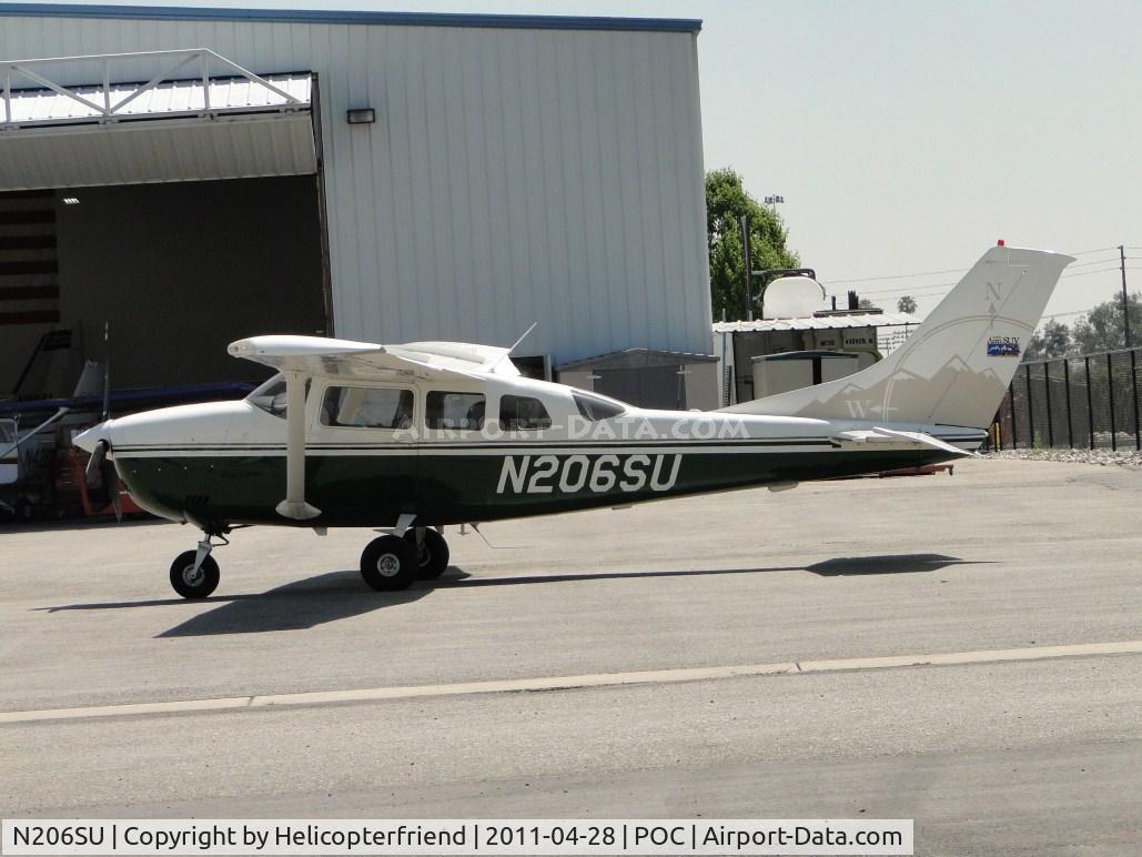 N206SU, 1976 Cessna U206F Stationair C/N U20603184, Parked at Howard Aviation