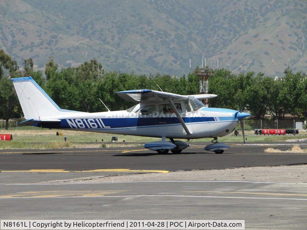 N8161L, 1967 Cessna 172H C/N 17256361, Eastbound taxiway Sierra enroute runway 26L
