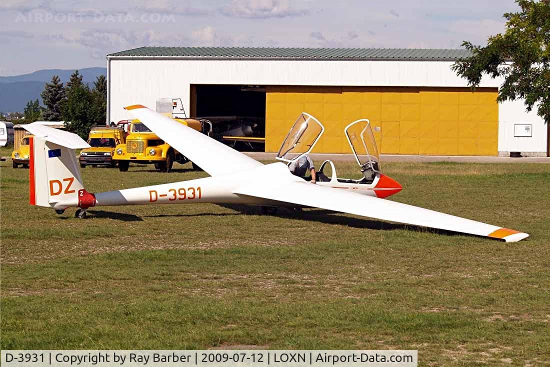 D-3931, Schleicher ASK-21 C/N 21401, Schleicher ASK-21 [21401] Wiener Neustadt West~OE 12/07/2009. Tail code DZ.