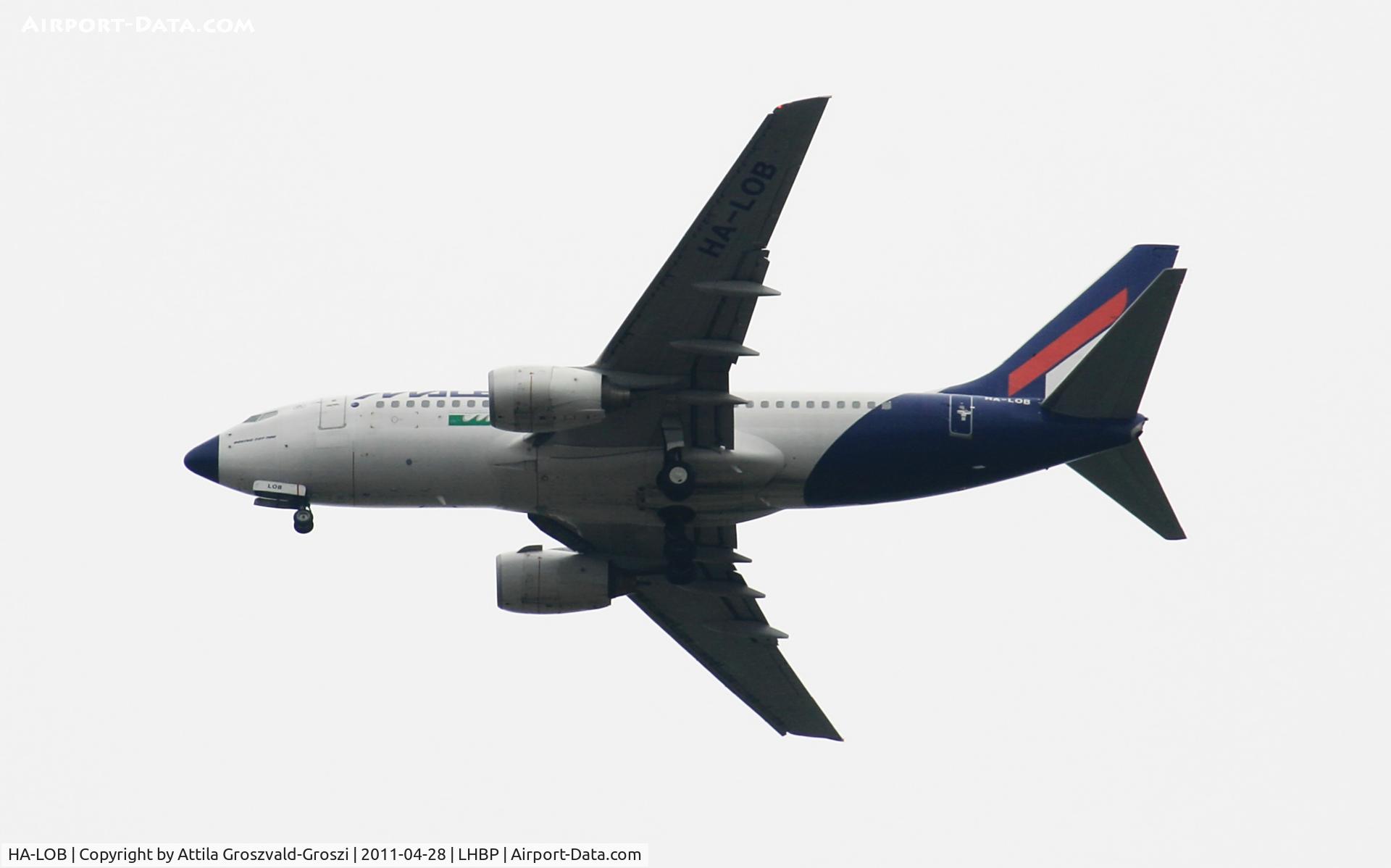 HA-LOB, 2003 Boeing 737-7Q8 C/N 29346, Getting off direction Budapest Ferihegy onto an International Airport, in Üllö city airspace.