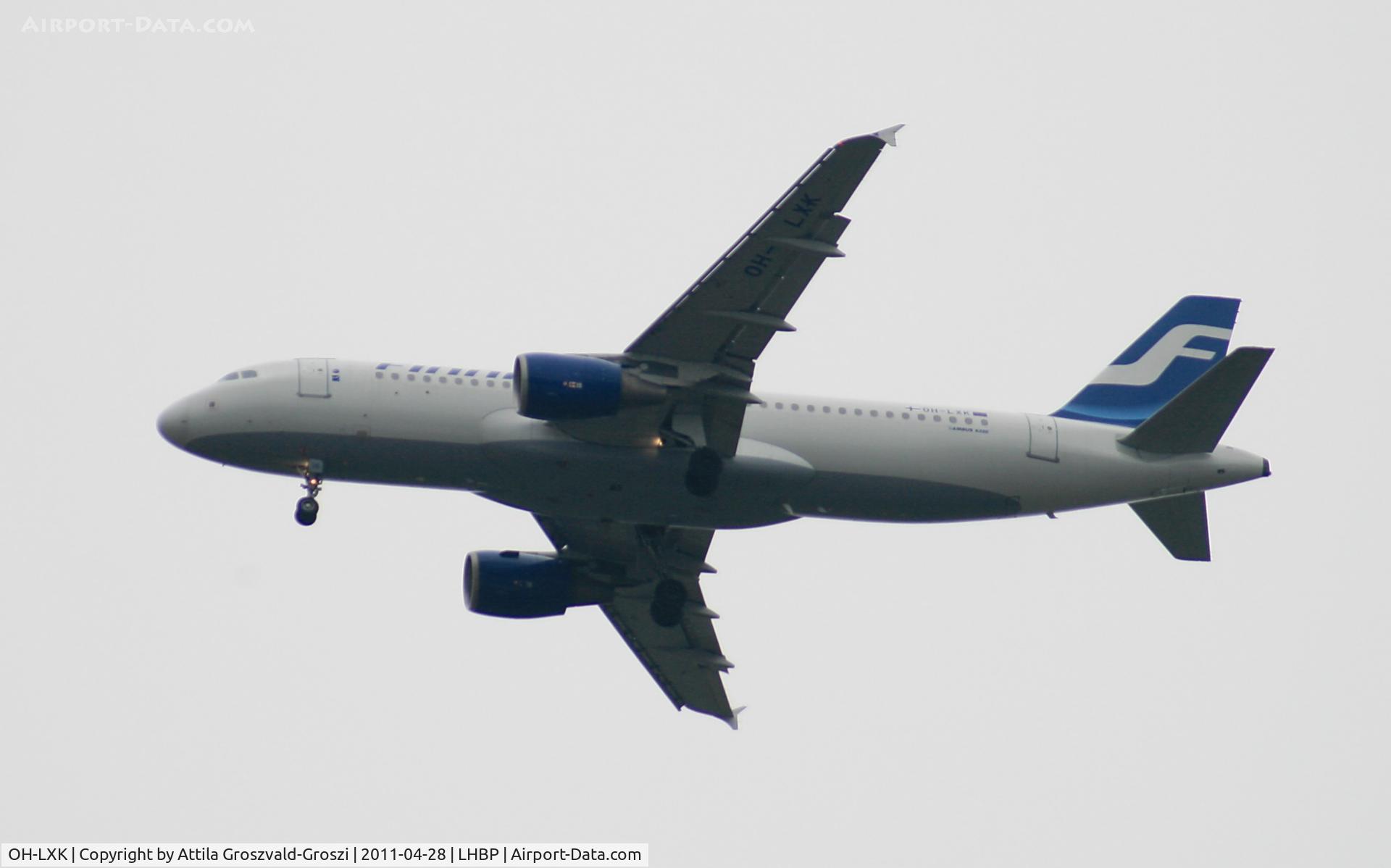 OH-LXK, 2003 Airbus A320-214 C/N 2065, Getting off direction Budapest Ferihegy onto an International Airport, in Üllö city airspace.