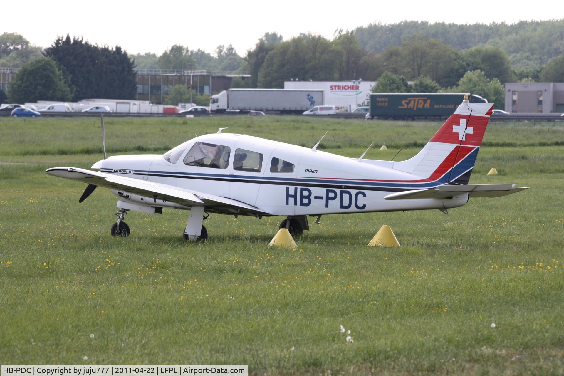 HB-PDC, Piper PA-28R-201 Cherokee Arrow III C/N 28R-7837269, at Lognes