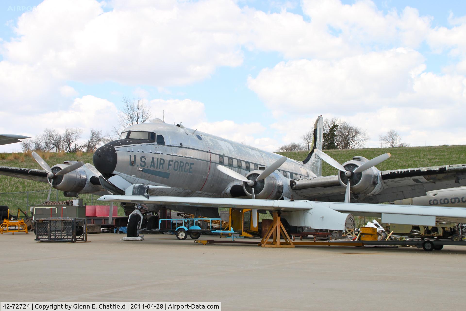 42-72724, 1942 Douglas C-54D-10-DC Skymaster C/N 10829, At the Strategic Air & Space Museum, Ashland, NE.  In the storage yard behind the museum