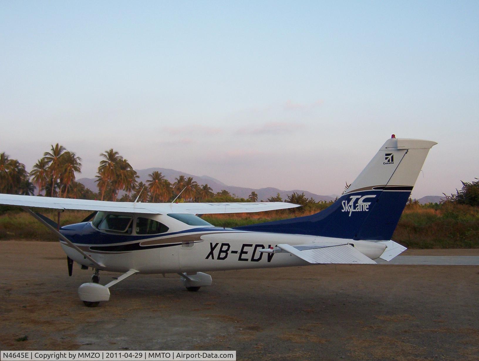 N4645E, Cessna T182 Skylane C/N 18268253, Cessna T-182  XB-EDV
1900 hrs TTSN
Mod- 1982