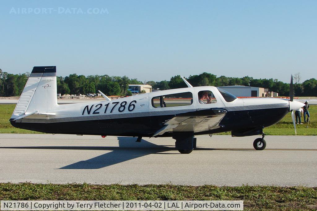 N21786, 1999 Mooney M20R Ovation C/N 29-0194, 2011 Sun n Fun at Lakeland , Florida
