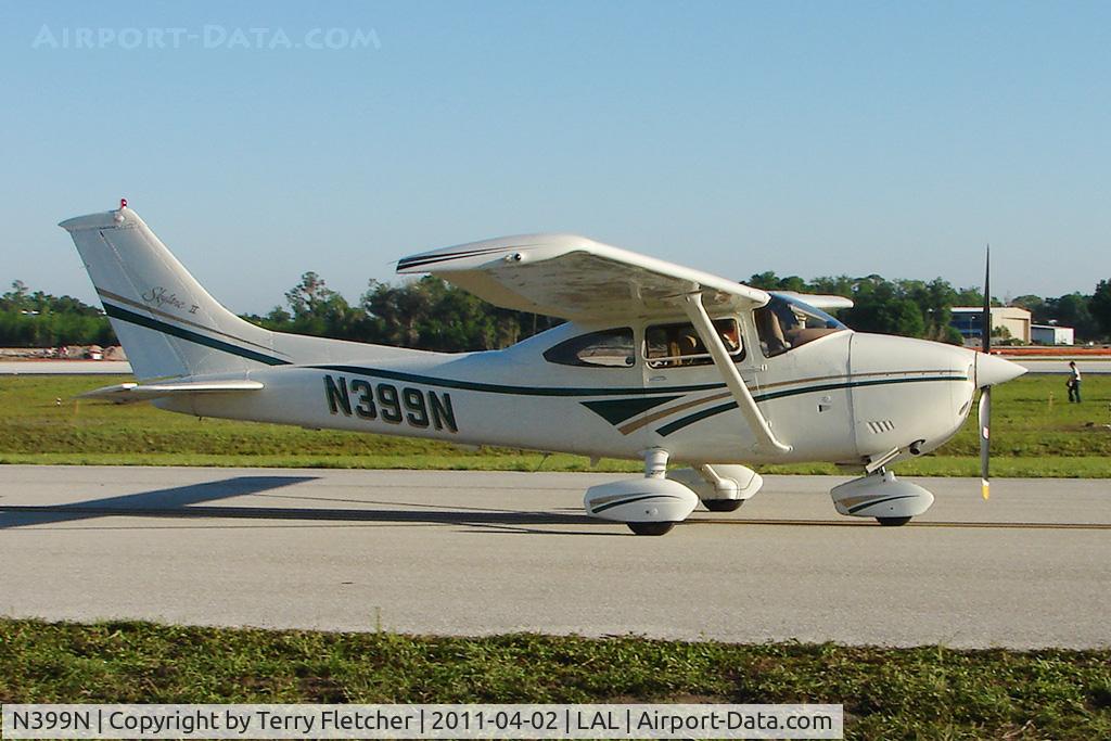 N399N, 1980 Cessna 182Q Skylane C/N 18267690, 2011 Sun n Fun at Lakeland , Florida