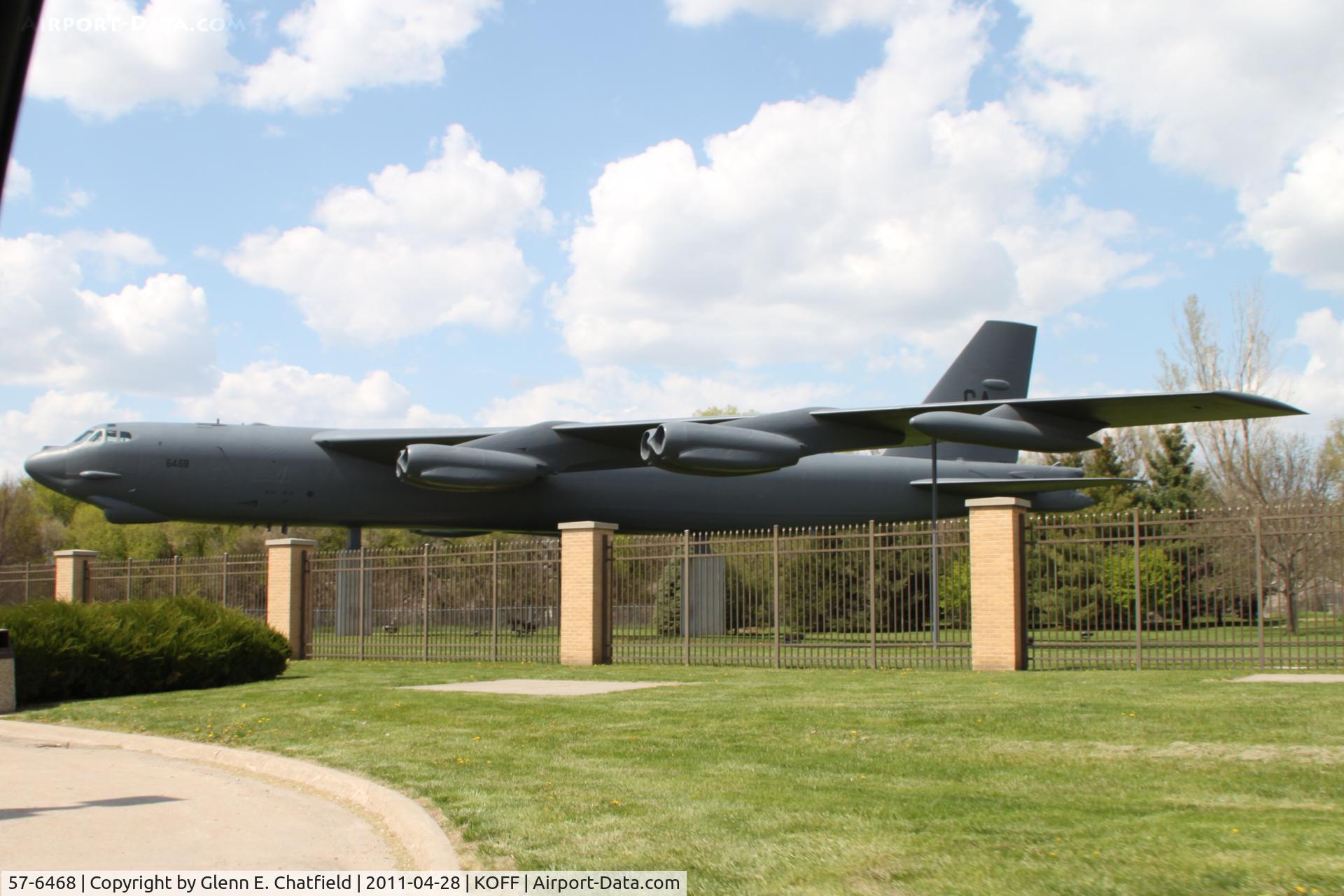 57-6468, 1957 Boeing B-52G Stratofortress C/N 464173, Gate guardian