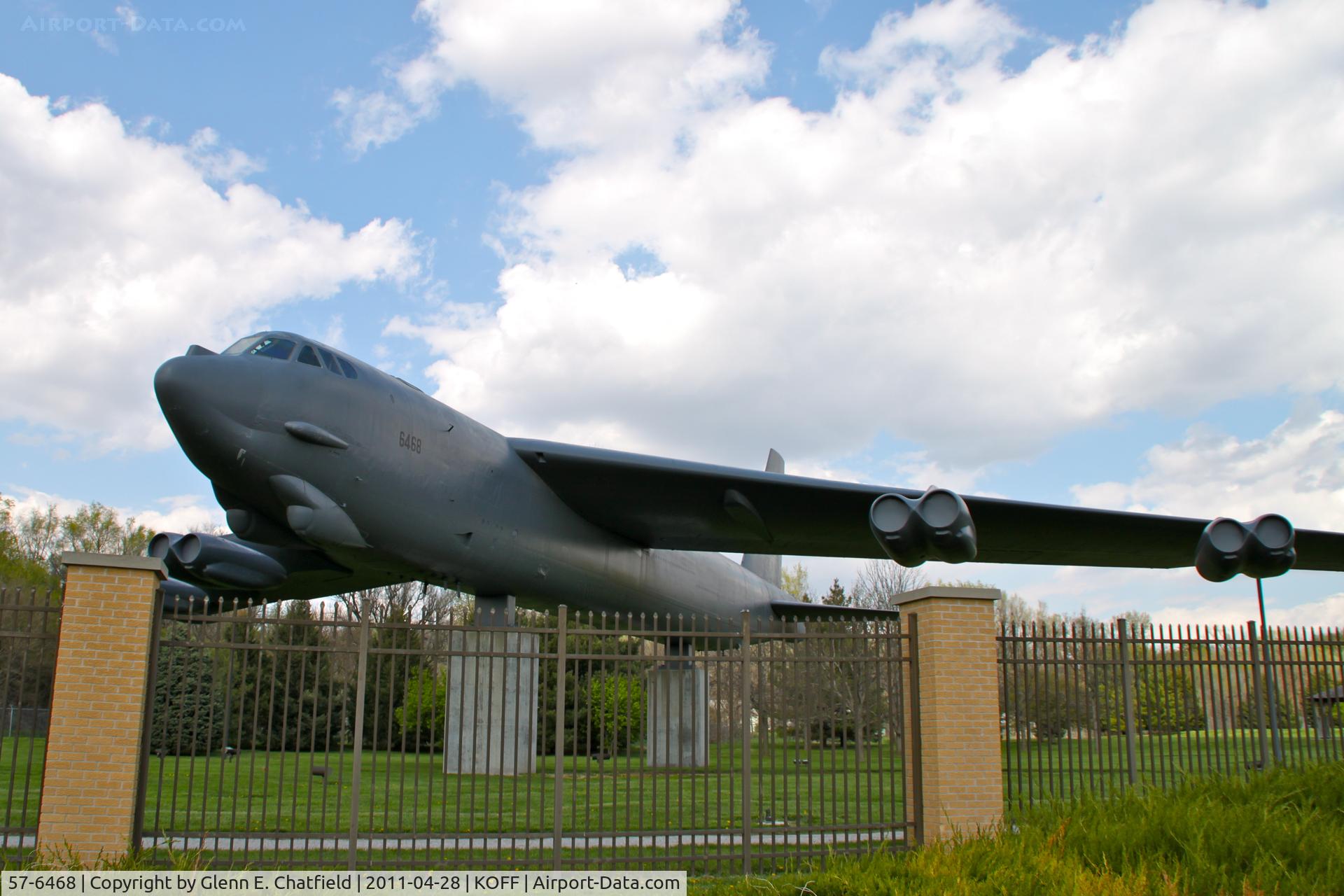57-6468, 1957 Boeing B-52G Stratofortress C/N 464173, Gate guardian