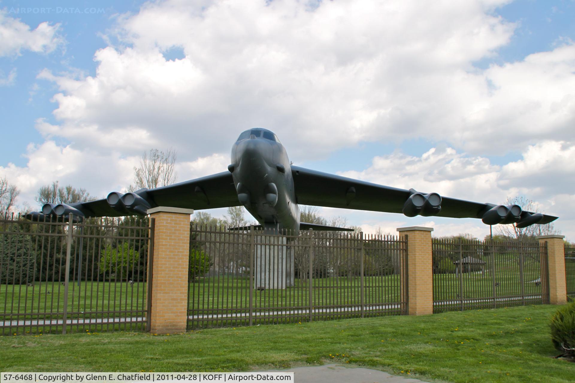 57-6468, 1957 Boeing B-52G Stratofortress C/N 464173, Gate guardian