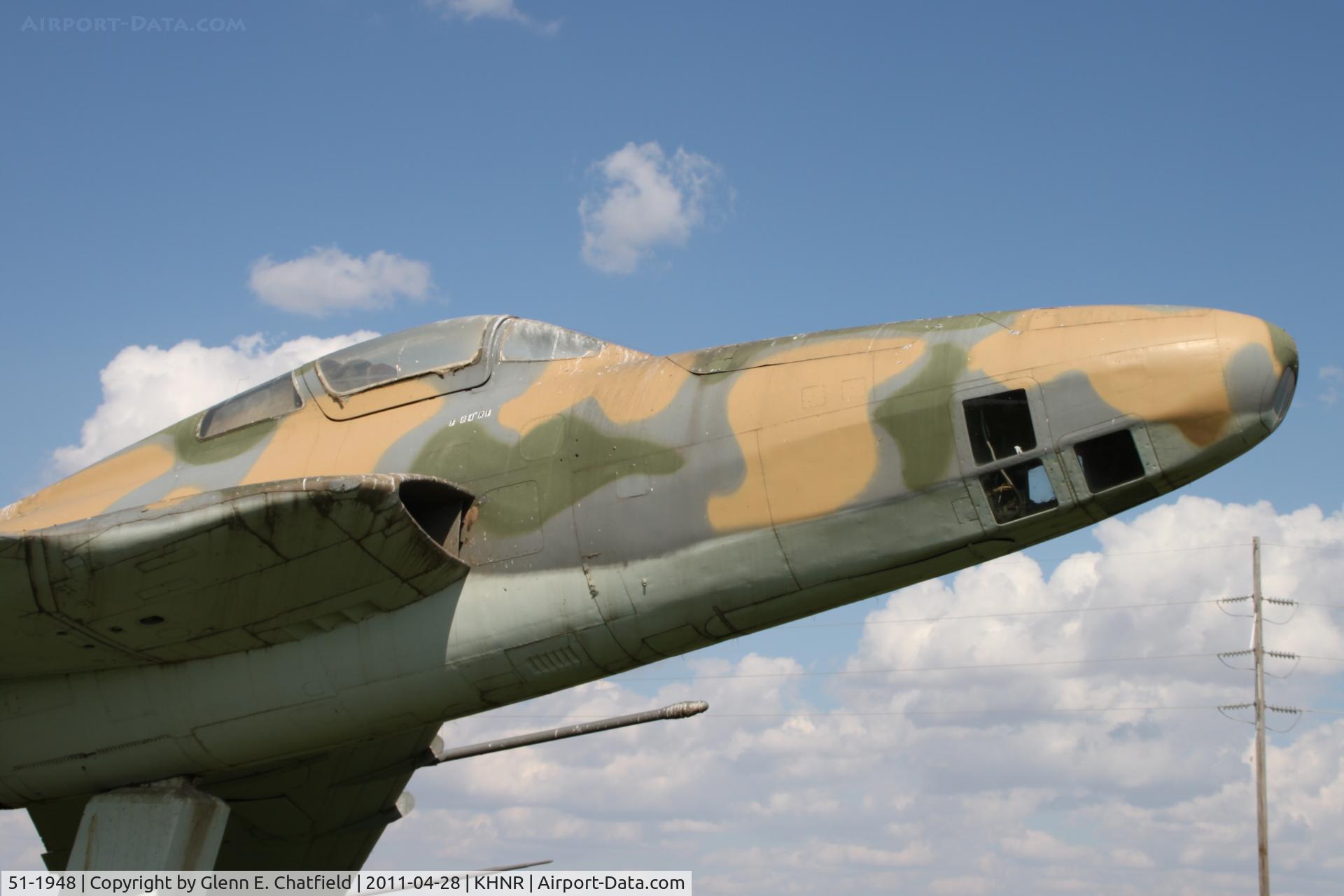 51-1948, 1951 Republic RF-84F Thunderflash C/N Not found 51-1948, Airport guardian