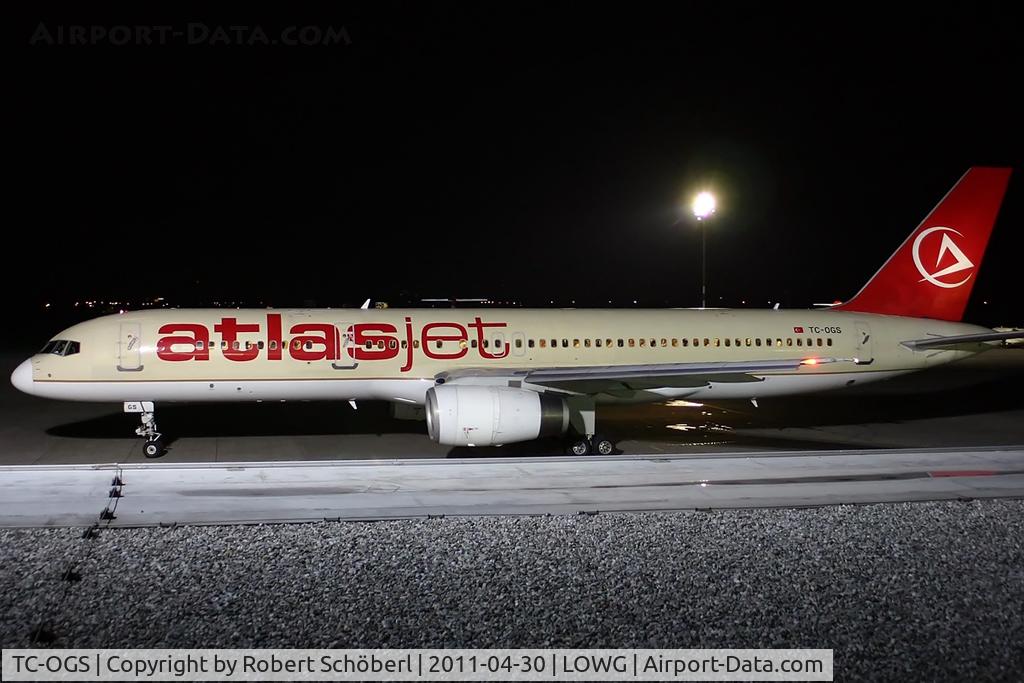 TC-OGS, 2000 Boeing 757-256 C/N 29307, Basic Saudi Arabian Airlines colors