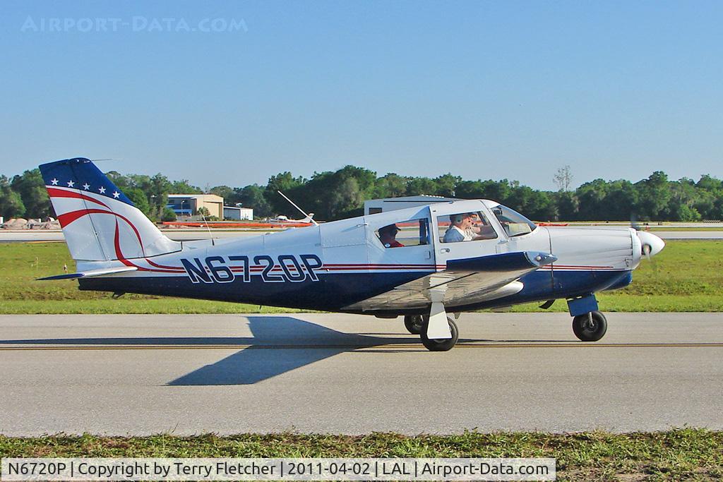 N6720P, 1960 Piper PA-24-250 Comanche C/N 24-1847, 2011 Sun n Fun at Lakeland Florida