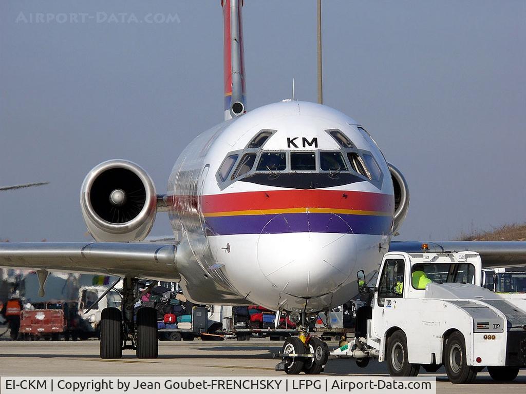 EI-CKM, 1989 McDonnell Douglas MD-83 (DC-9-83) C/N 49792, Méidiana ready to departure.
CDG T3