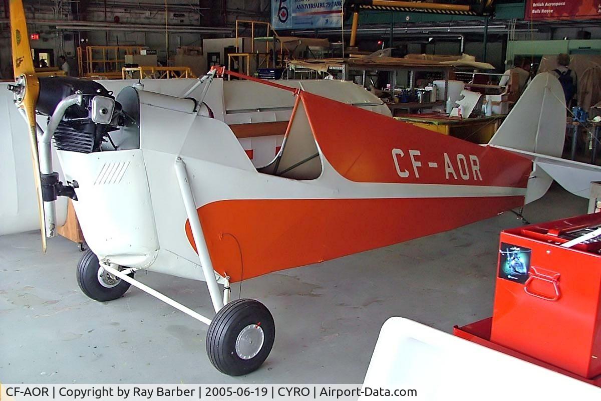 CF-AOR, Aeronca C2 Collegian C/N A-9, Aeronca C.2 Collegian A-9 Ottawa-Rockcliffe~C 19/06/2005