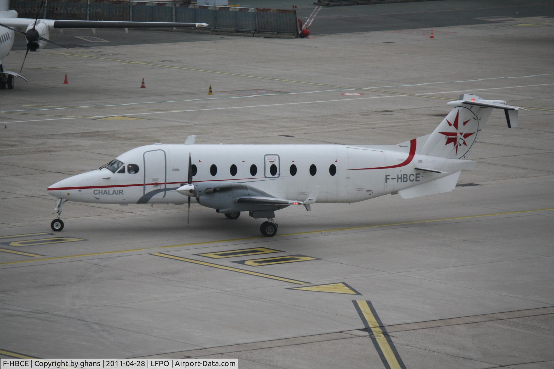 F-HBCE, 1998 Beech 1900D C/N UE-323, Chalair