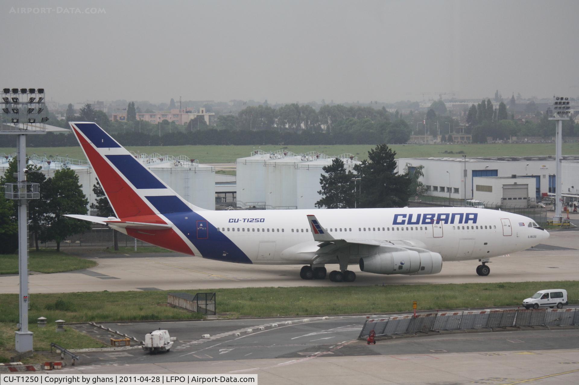 CU-T1250, 2005 Ilyushin IL-96-300 C/N 74393202015, Cubana
