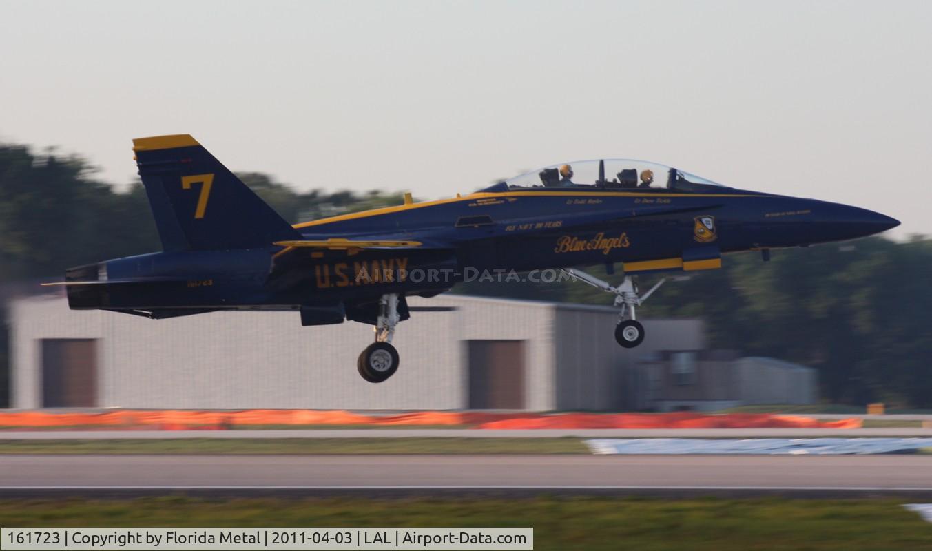 161723, McDonnell Douglas F/A-18B Hornet C/N 0073/B022, blue Angel 7