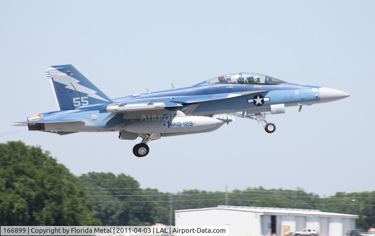 166899, Boeing EA-18G Growler C/N G-11, EA-18G Growler in retro colors