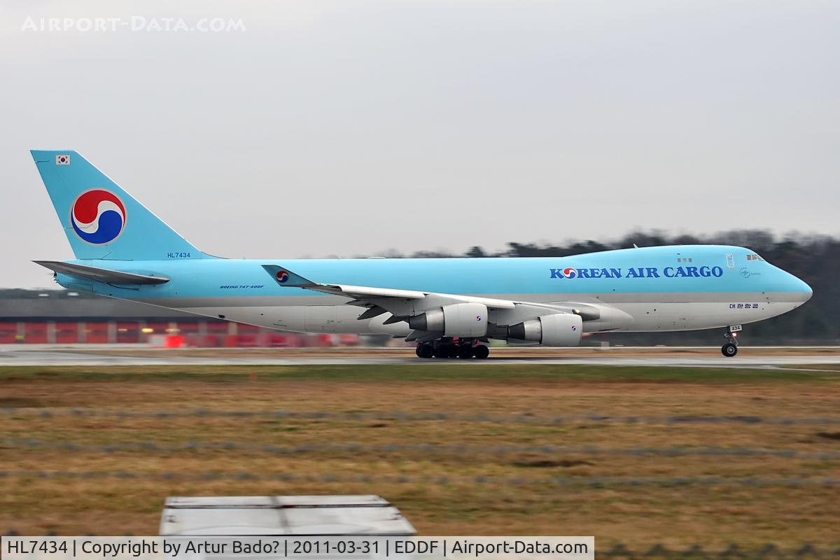 HL7434, 2002 Boeing 747-4B5F/SCD C/N 32809, Korean Air Cargo