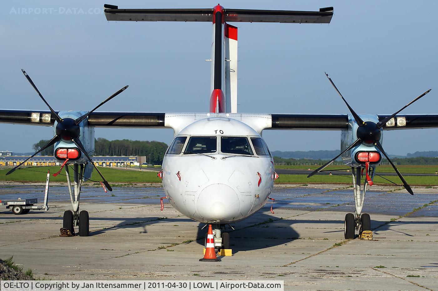 OE-LTO, 2000 De Havilland Canada DHC-8-314Q Dash 8 C/N 553, OE-LTO @ LOWL