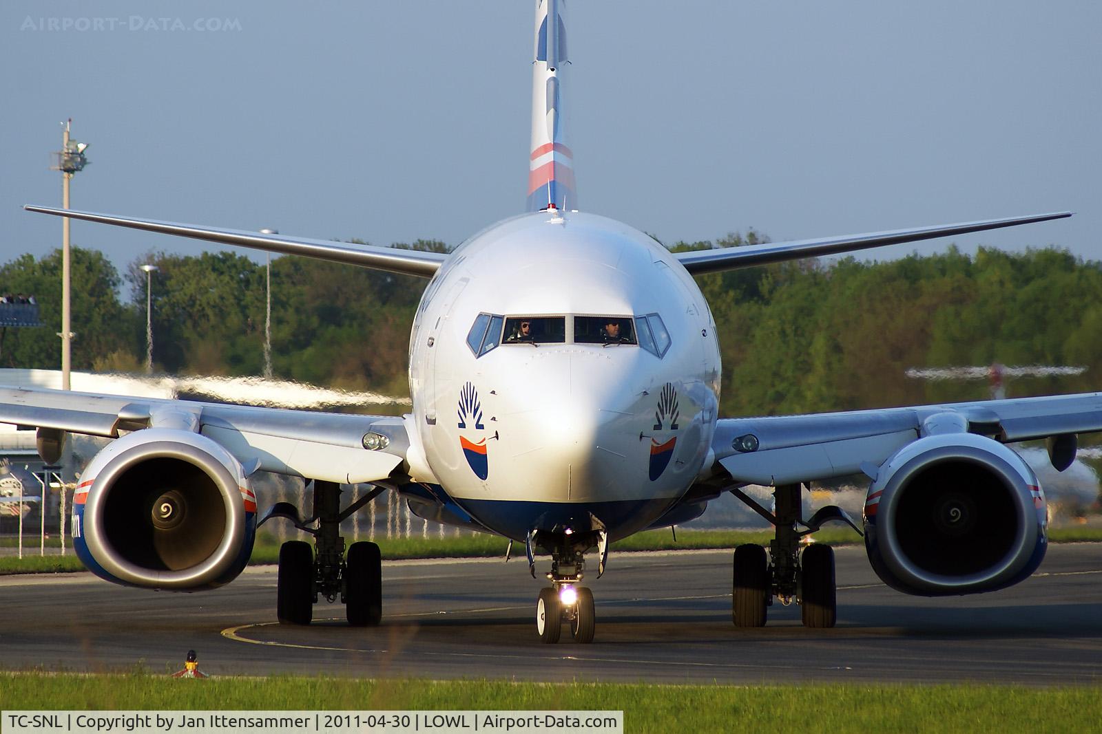 TC-SNL, 2005 Boeing 737-86N C/N 34251, TC-SNL @ LOWL