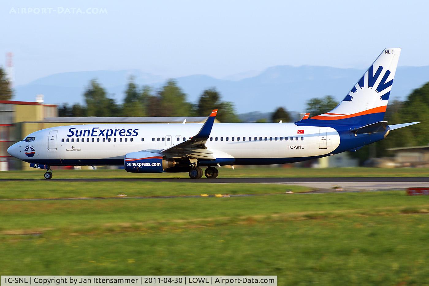 TC-SNL, 2005 Boeing 737-86N C/N 34251, TC-SNL @ LOWL