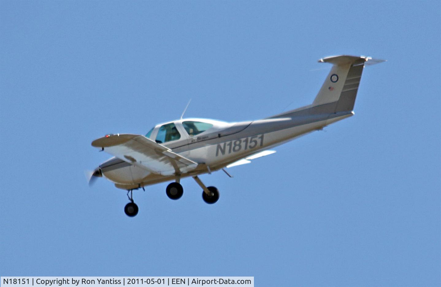 N18151, 1981 Beech 77 Skipper C/N WA-285, On approach to Keene, NH