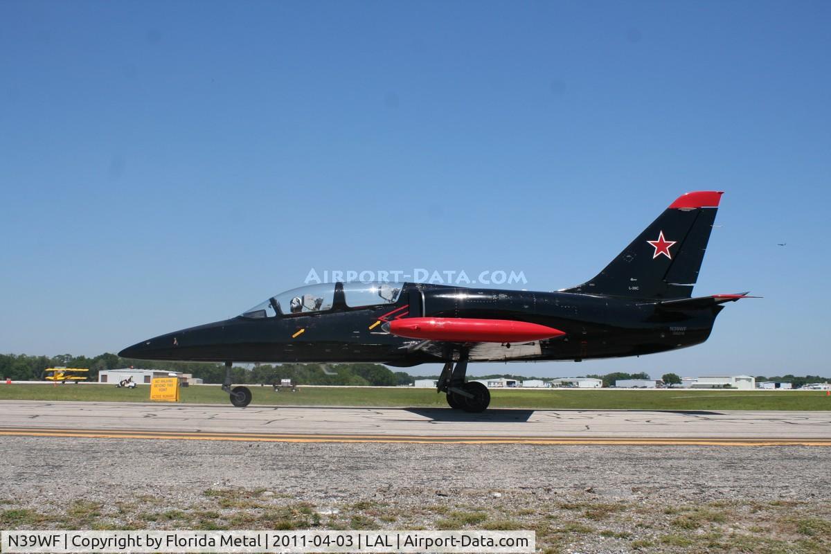 N39WF, 1982 Aero L-39 Albatros C/N 232218, L-39 flown by Dale Snodgrass