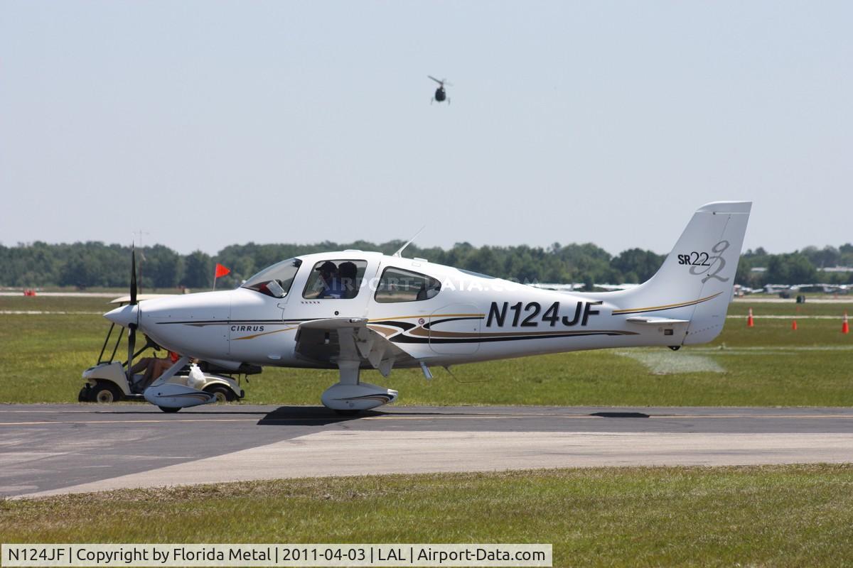 N124JF, 2005 Cirrus SR22 G2 C/N 1251, Cirrus SR22