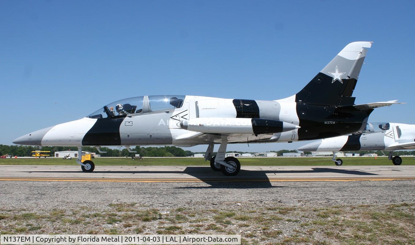 N137EM, 1980 Aero L-39 Albatros C/N PA031615, Heavy Metal Jet Team