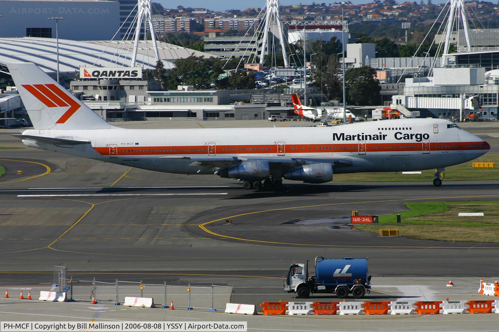 PH-MCF, 1988 Boeing 747-21AC C/N 24134, rolling on  16R