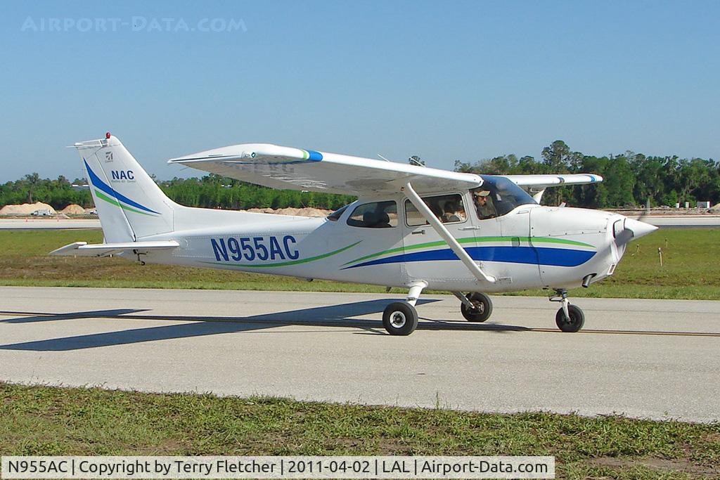 N955AC, 2001 Cessna 172S C/N 172S8984, 2011 Sun n Fun at Lakeland , Florida