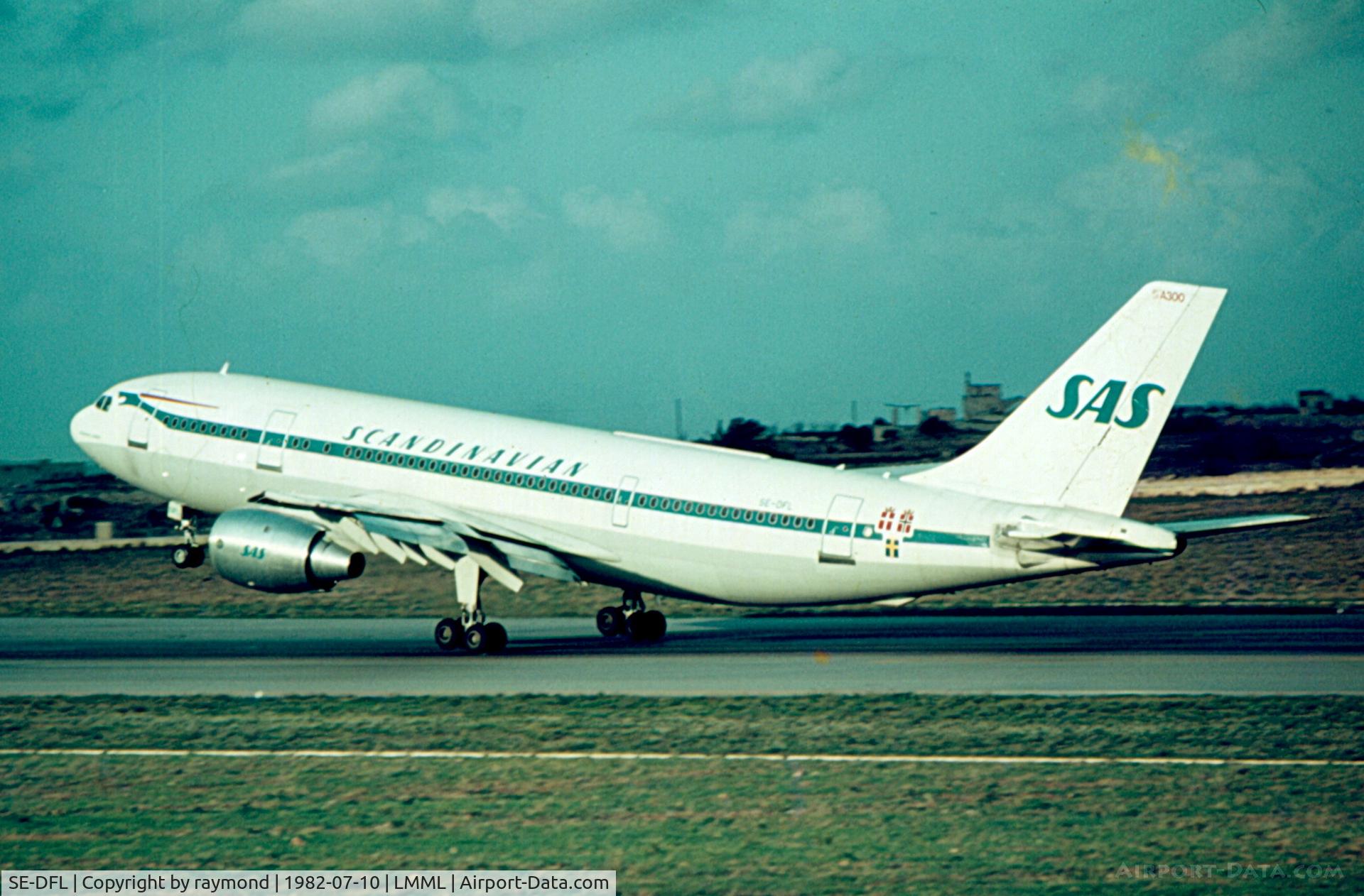 SE-DFL, 1980 Airbus A300B4-120 C/N 128, A300 SE-DFL SAS