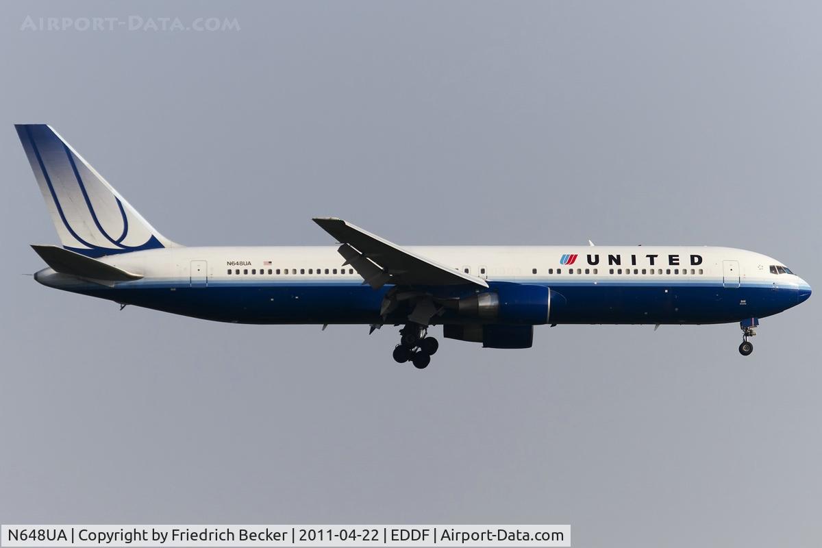 N648UA, 1992 Boeing 767-322ER C/N 25285, on final