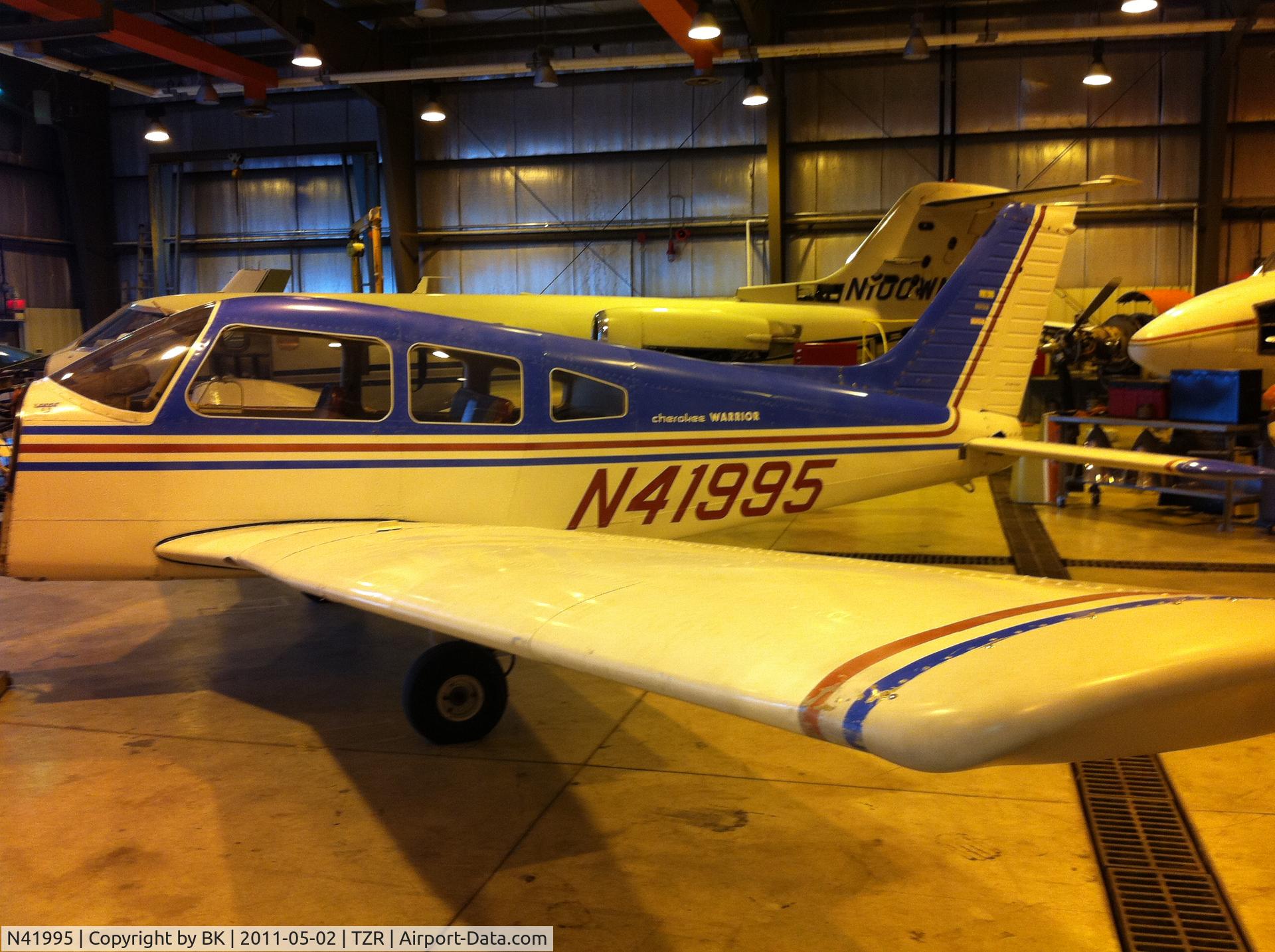 N41995, 1974 Piper PA-28-151 C/N 28-7415382, In CSCC hangar at Bolton Field Columbus, Ohio