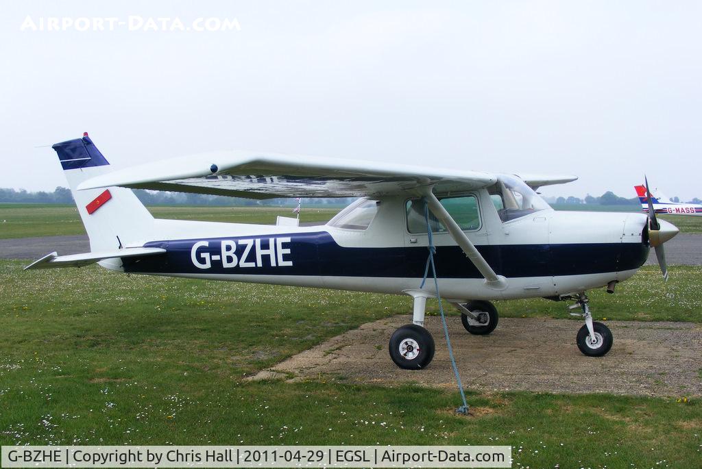 G-BZHE, 1978 Cessna 152 C/N 152-81303, in a new colour scheme since I last saw it in September 2008